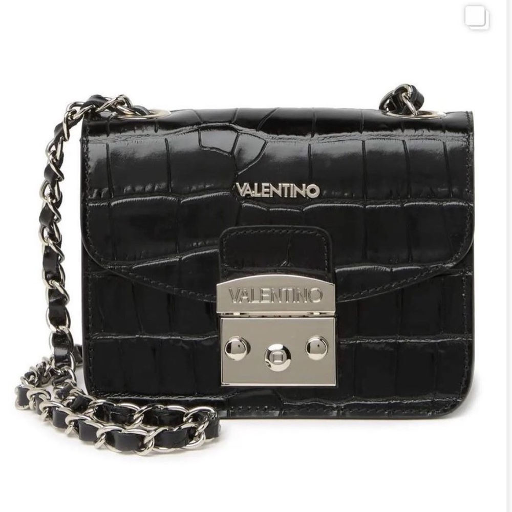 Valentino  cross body perfect condition